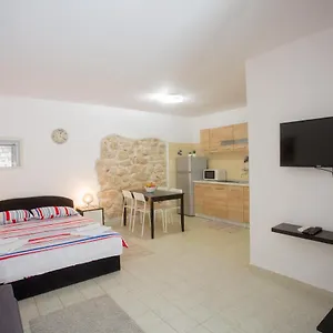 Centar Nina Apartamento Split